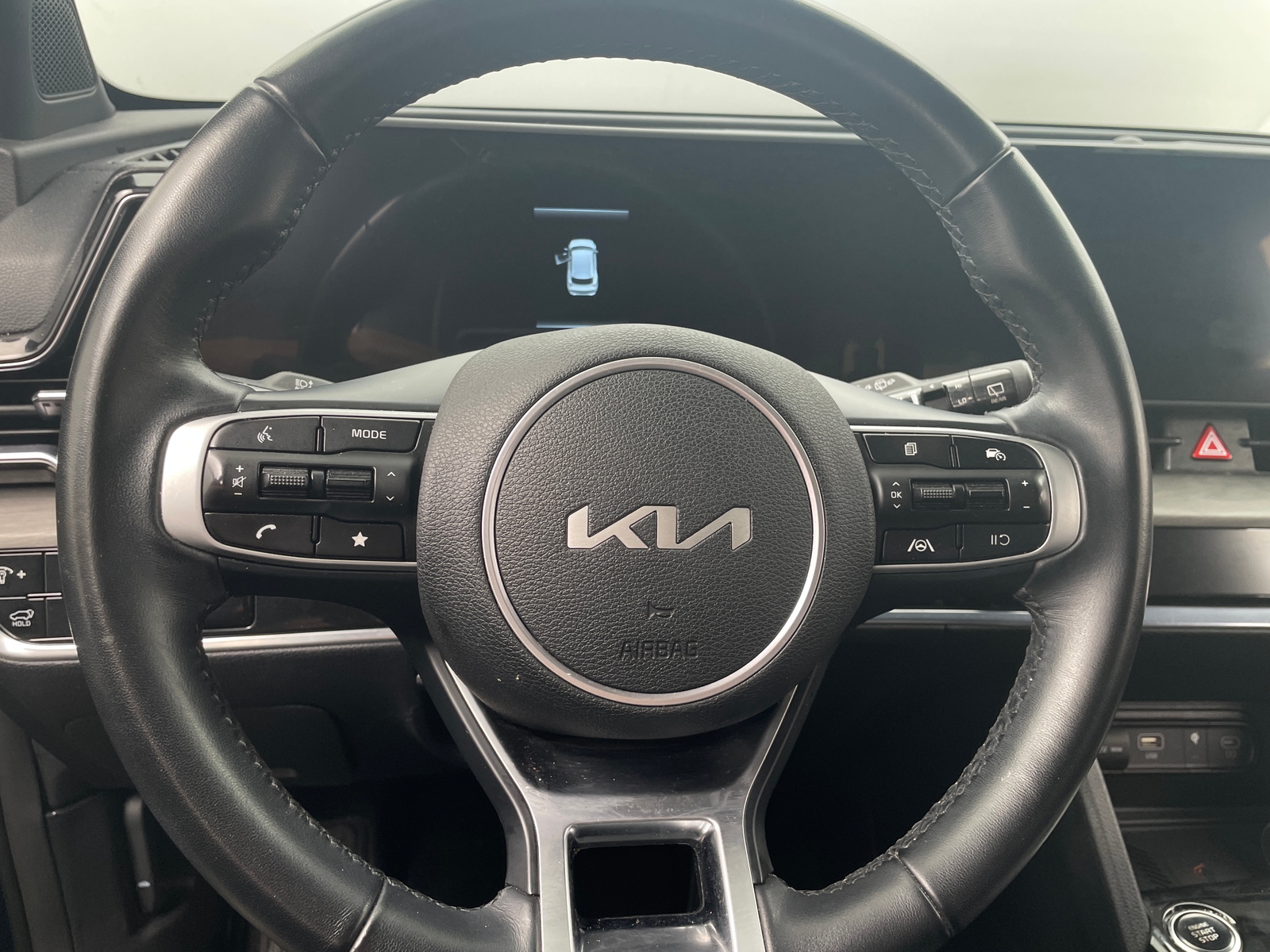 Thumbnail: 2023 Kia Sportage - 4