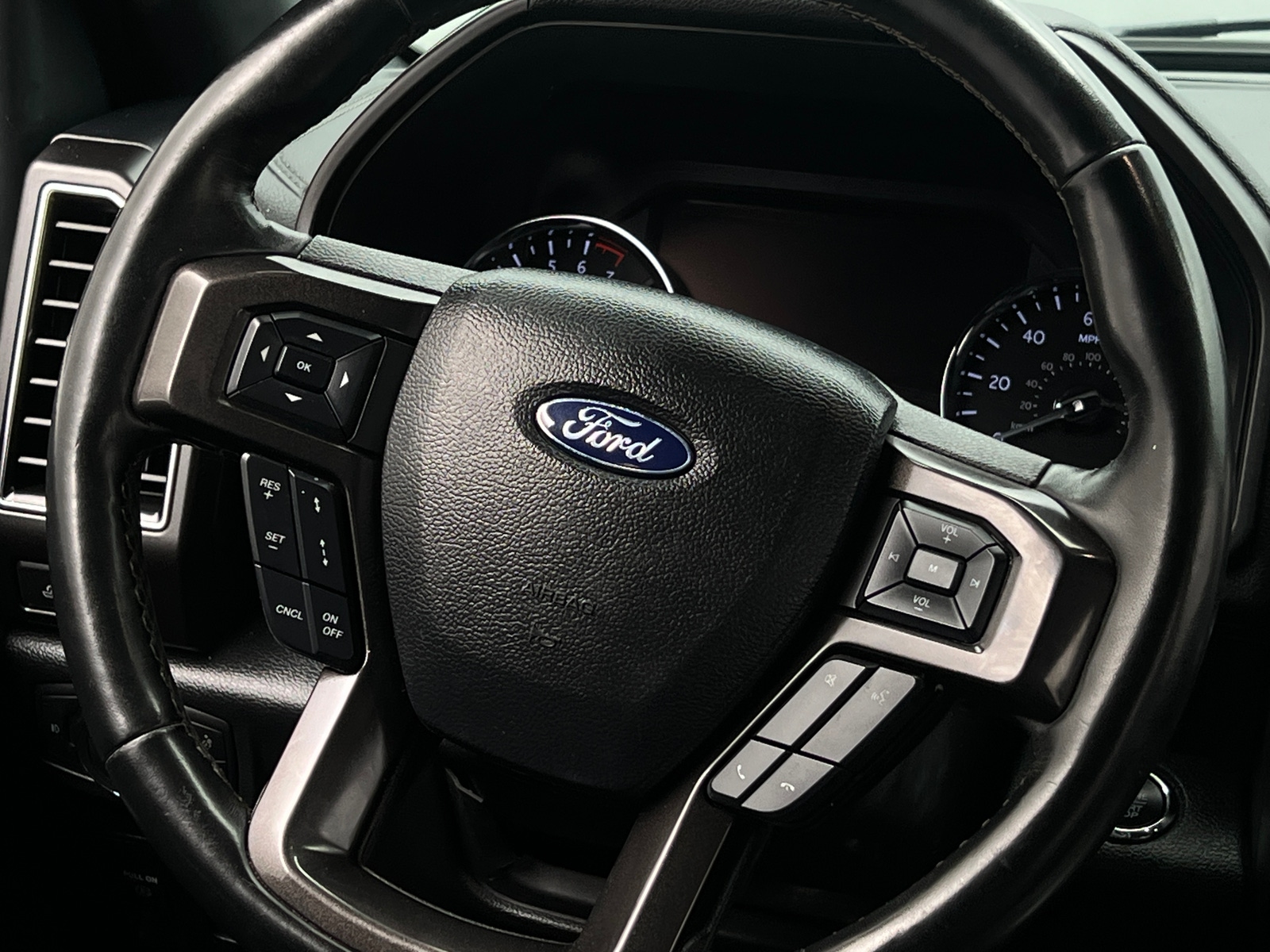 Thumbnail: 2021 Ford Expedition MAX - 4