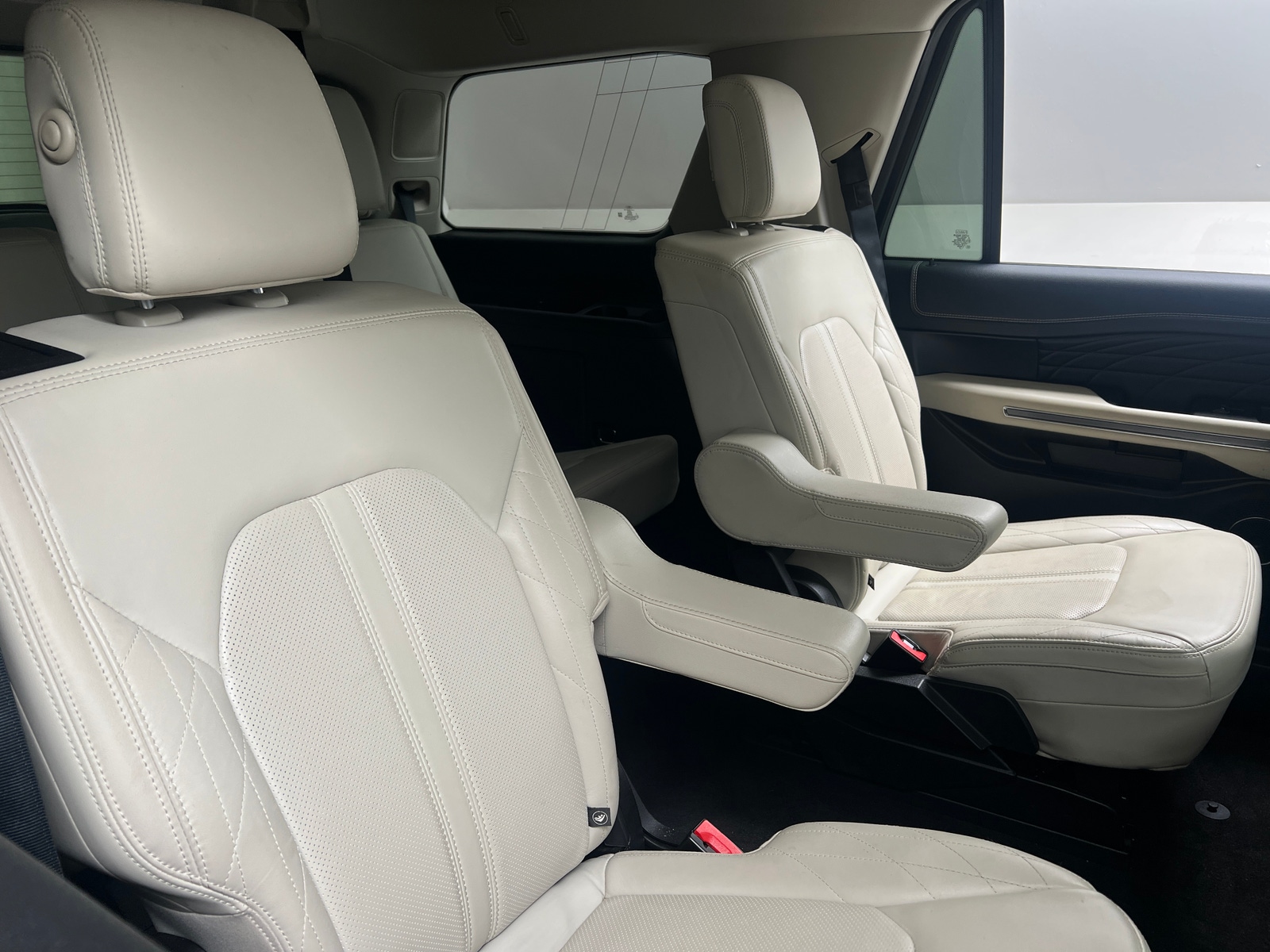 Thumbnail: 2019 Ford Expedition - 5