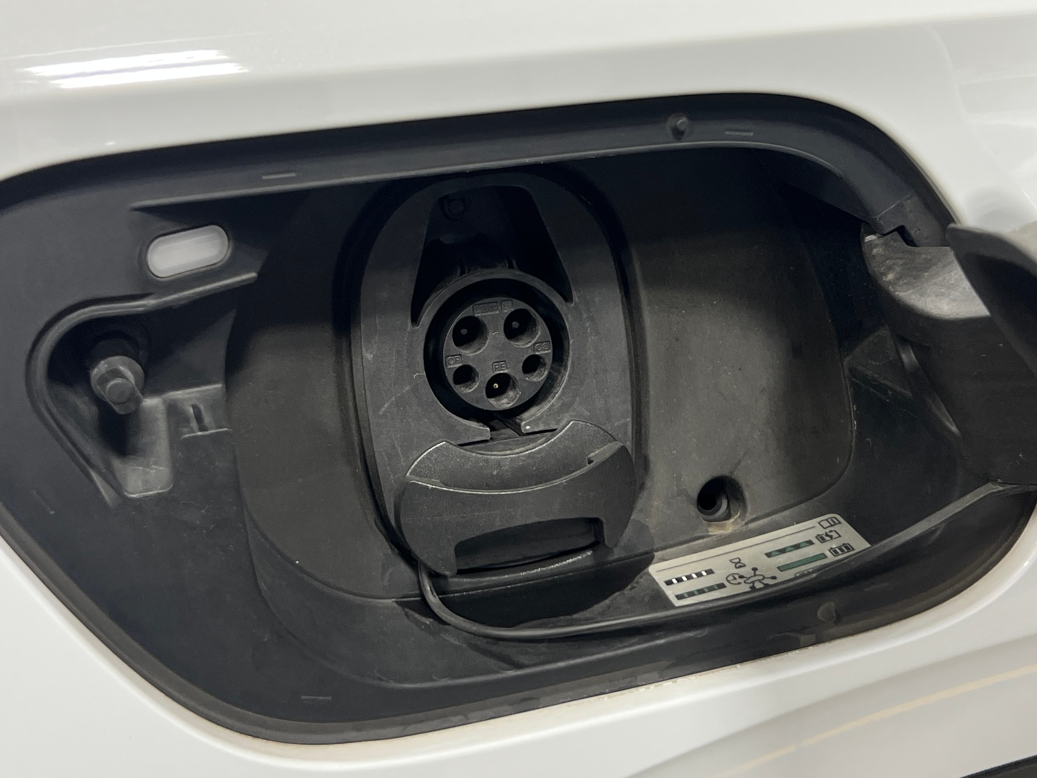 Used 2021 Volkswagen ID.4 1st Edition with VIN WVGDMPE27MP023101 for sale in Oak Creek, WI