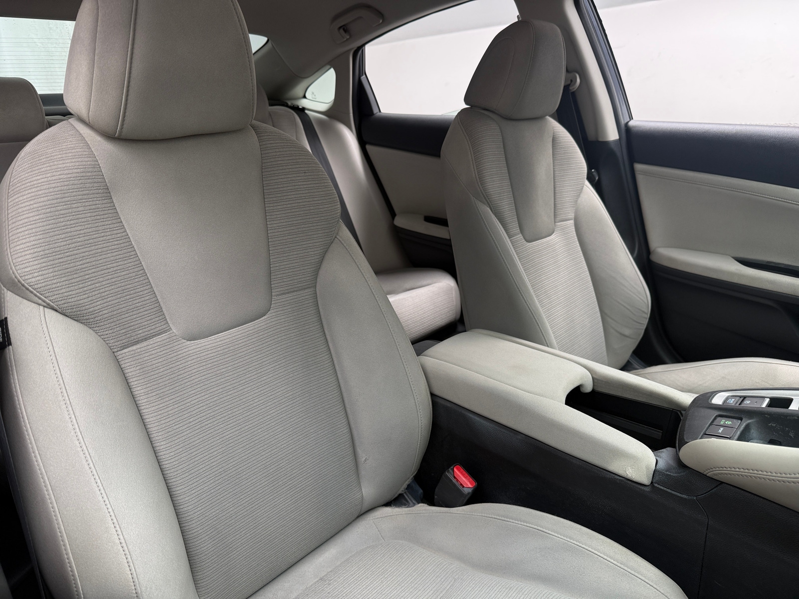 Thumbnail: 2021 Honda Insight - 2
