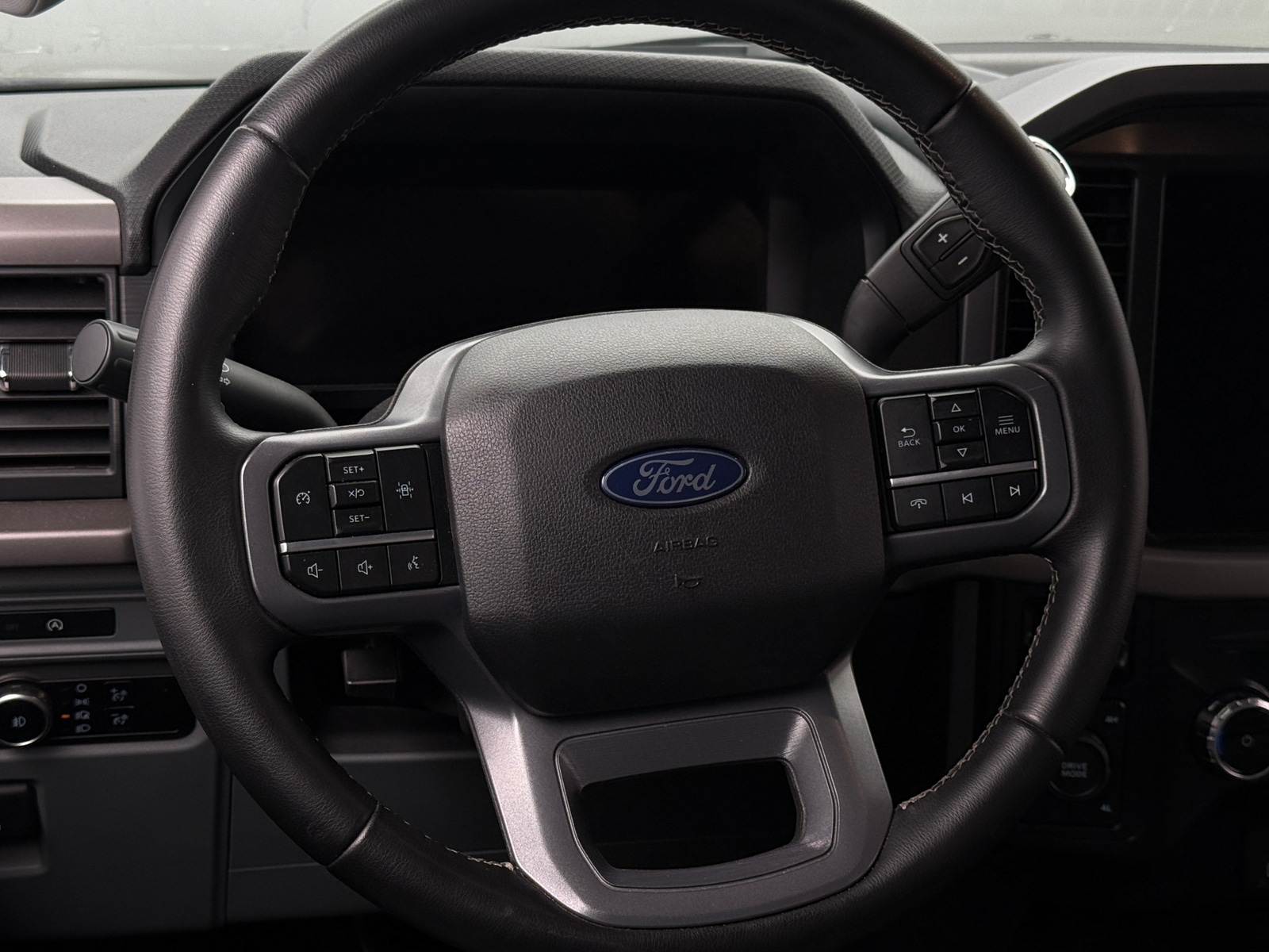 Thumbnail: 2025 Ford Econoline - 5