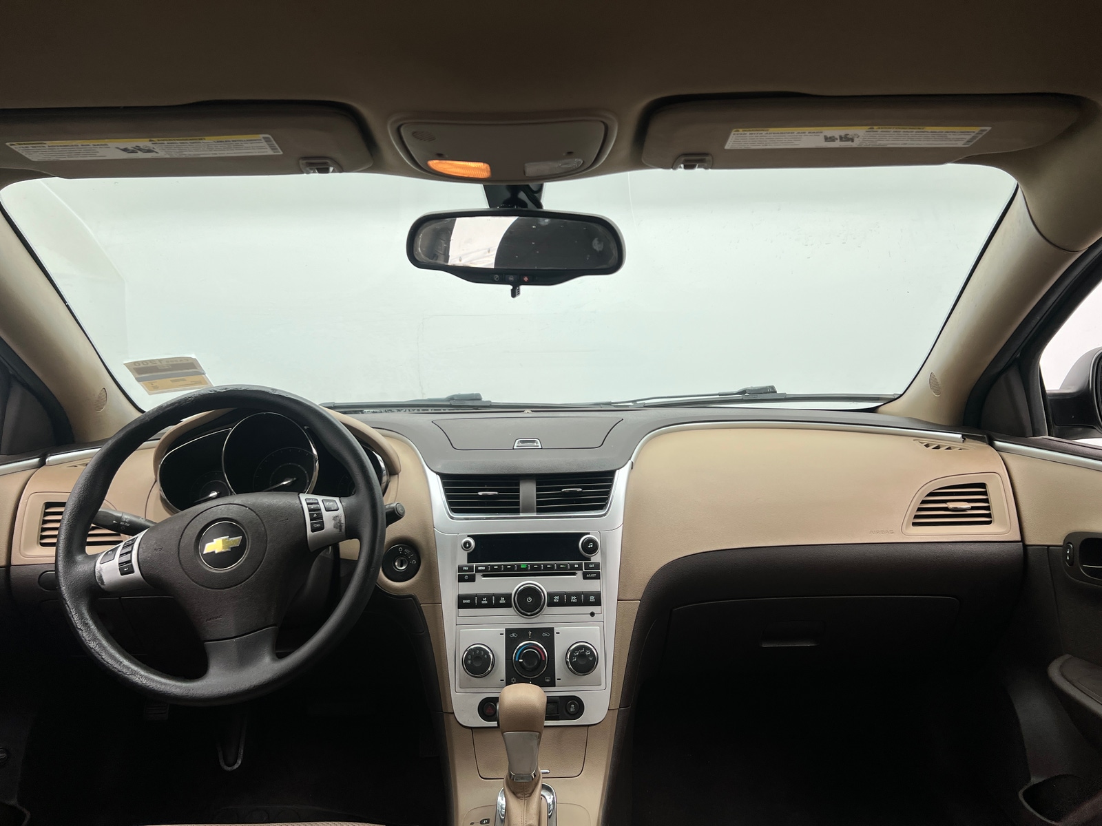 Thumbnail: 2012 Chevrolet Malibu - 3