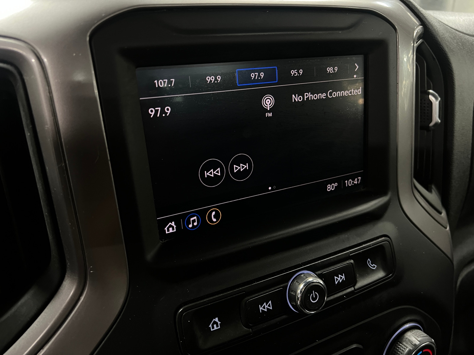 Thumbnail: 2022 Chevrolet Silverado 1500 - 4