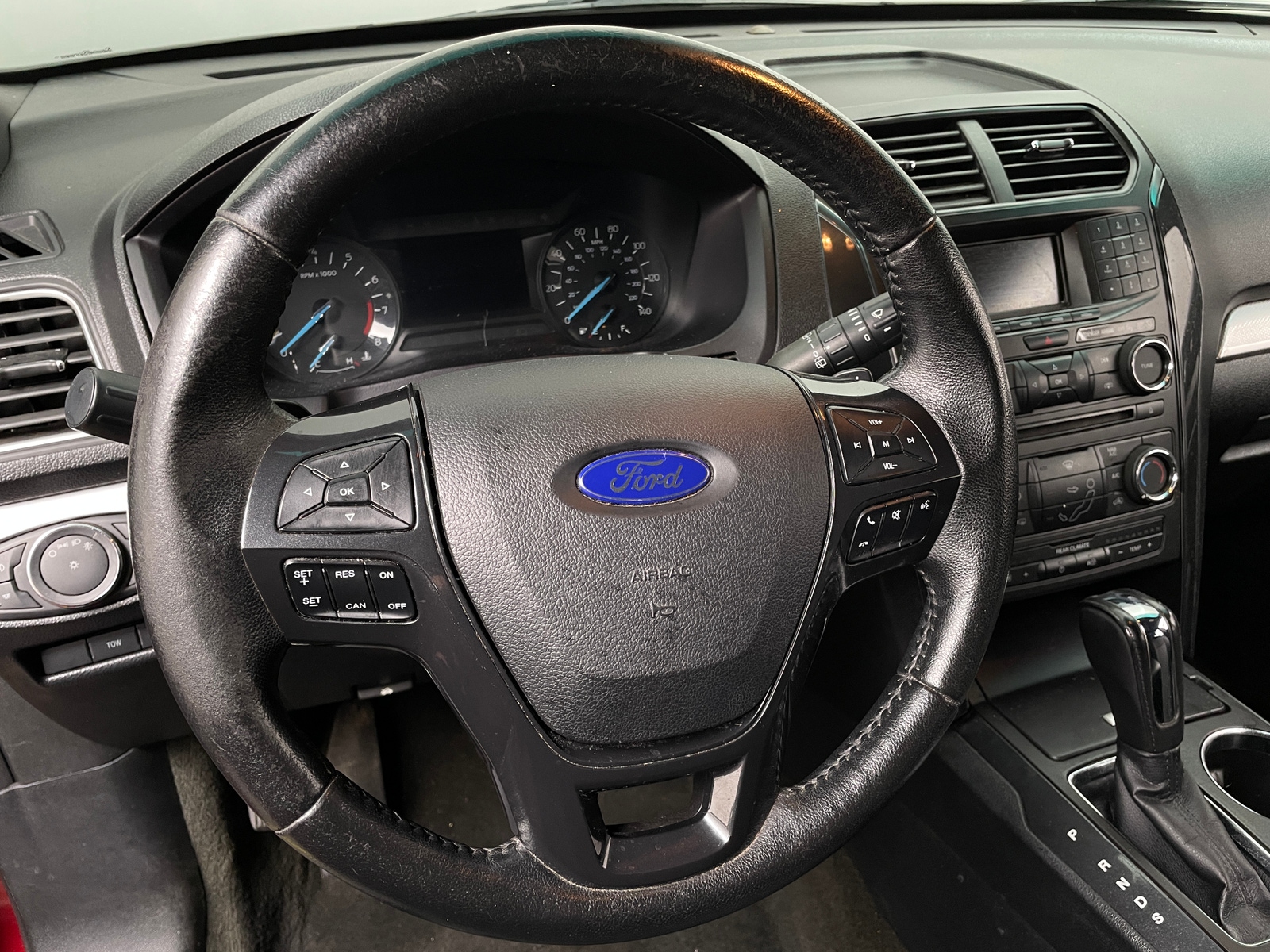 Thumbnail: 2016 Ford Explorer - 5