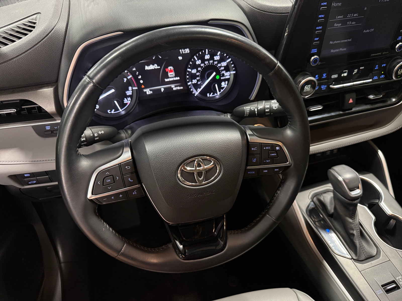 Thumbnail: 2021 Toyota Highlander - 4