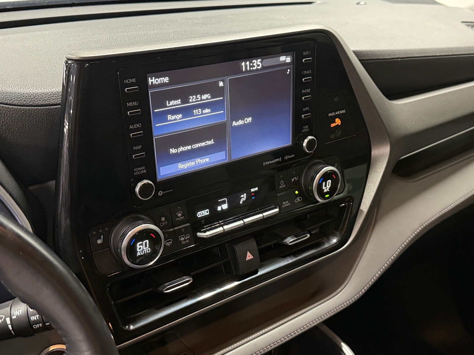 Thumbnail: 2021 Toyota Highlander - 3