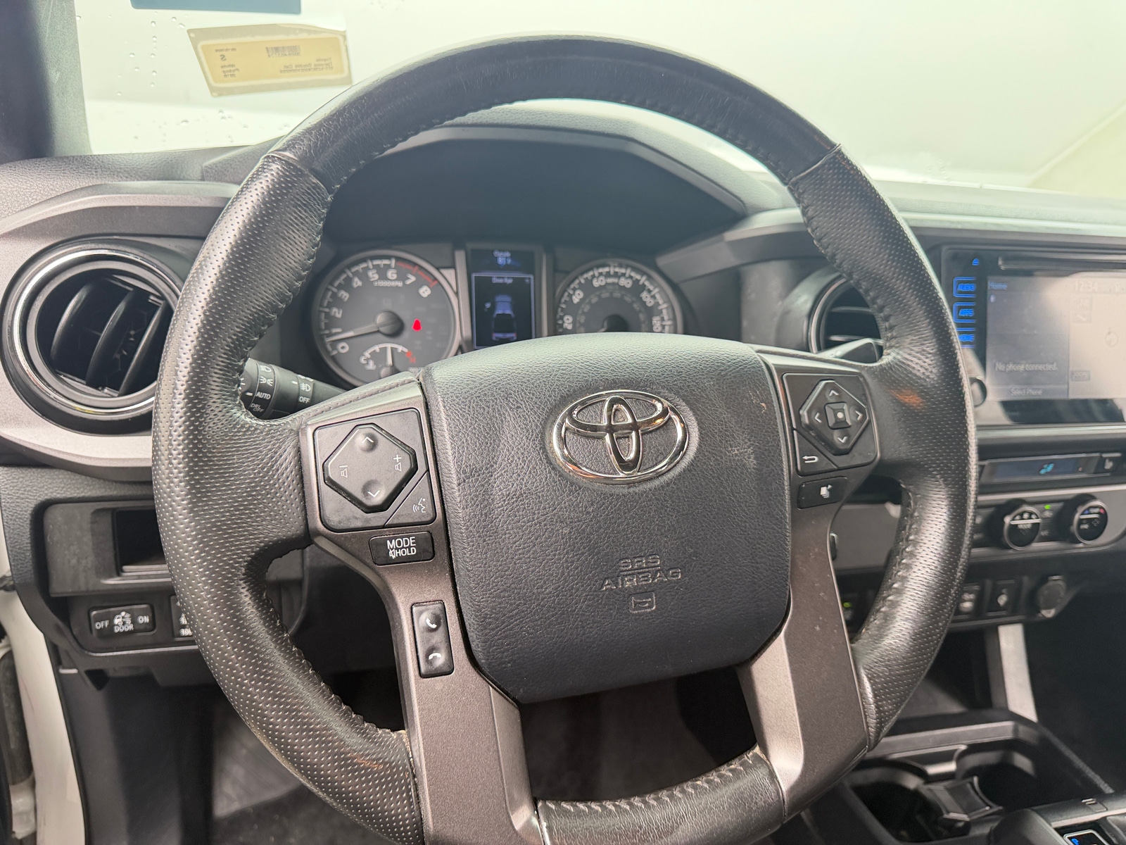 Thumbnail: 2016 Toyota Tacoma - 5
