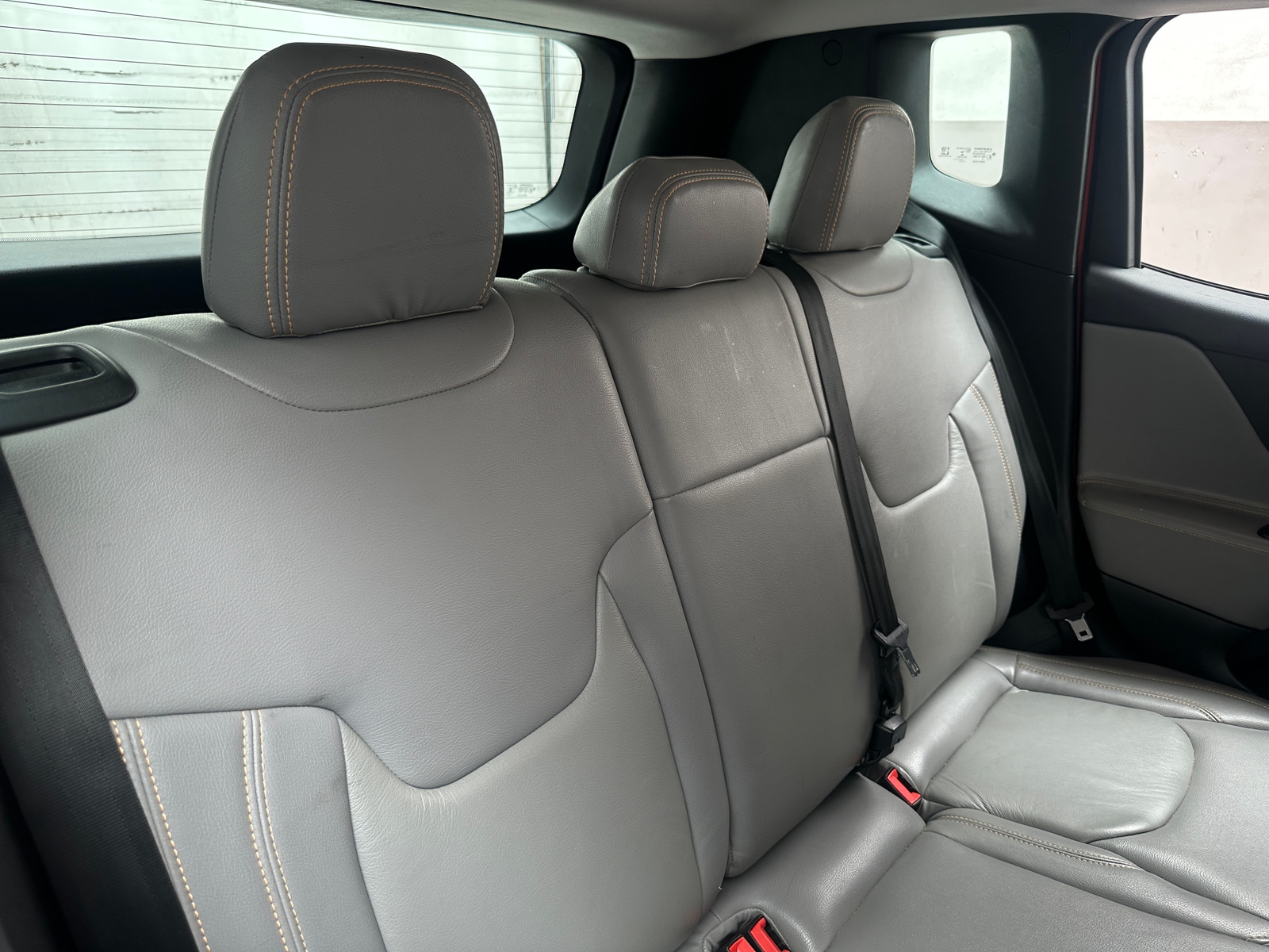 Thumbnail: 2015 Jeep Renegade - 6