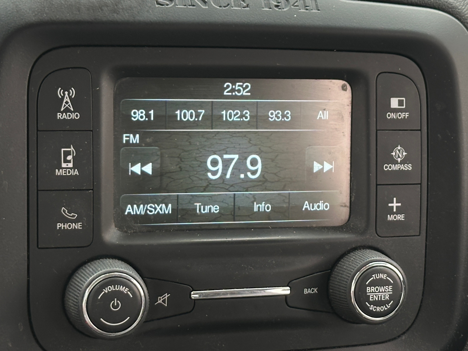 Thumbnail: 2015 Jeep Renegade - 4