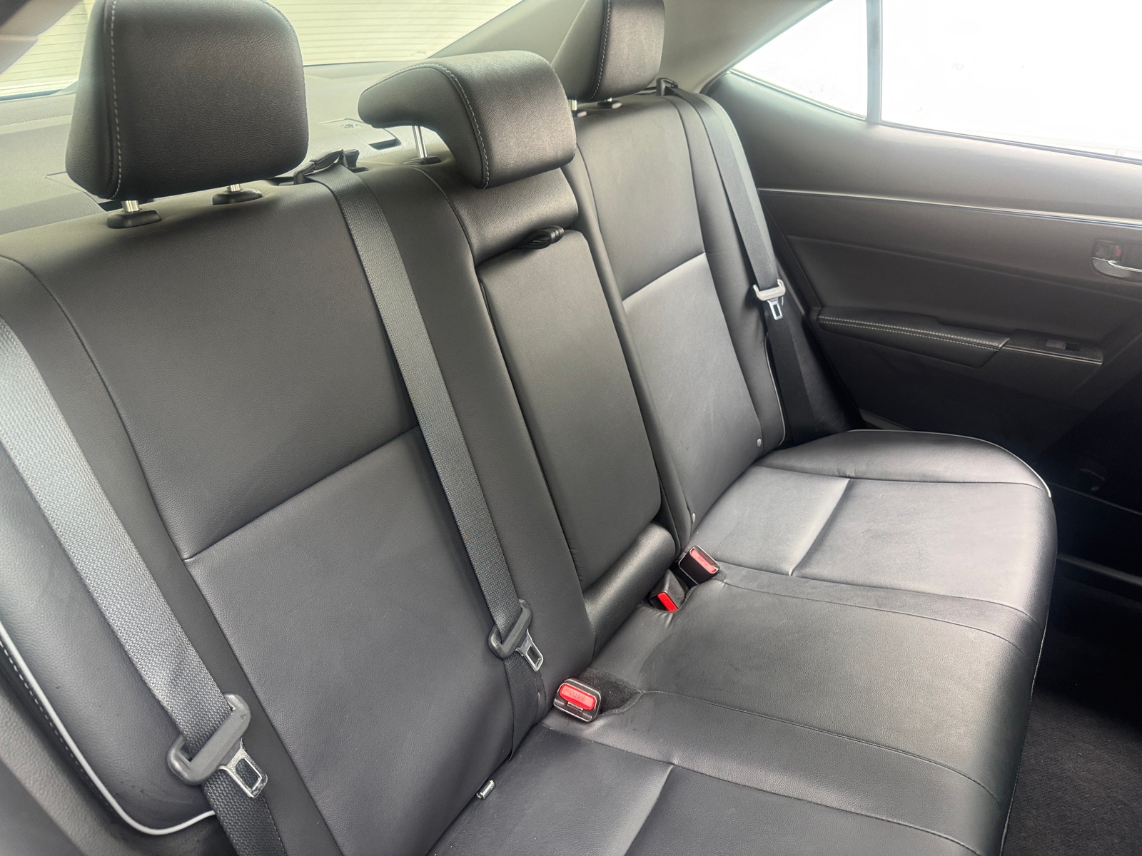 Thumbnail: 2016 Toyota Corolla - 6
