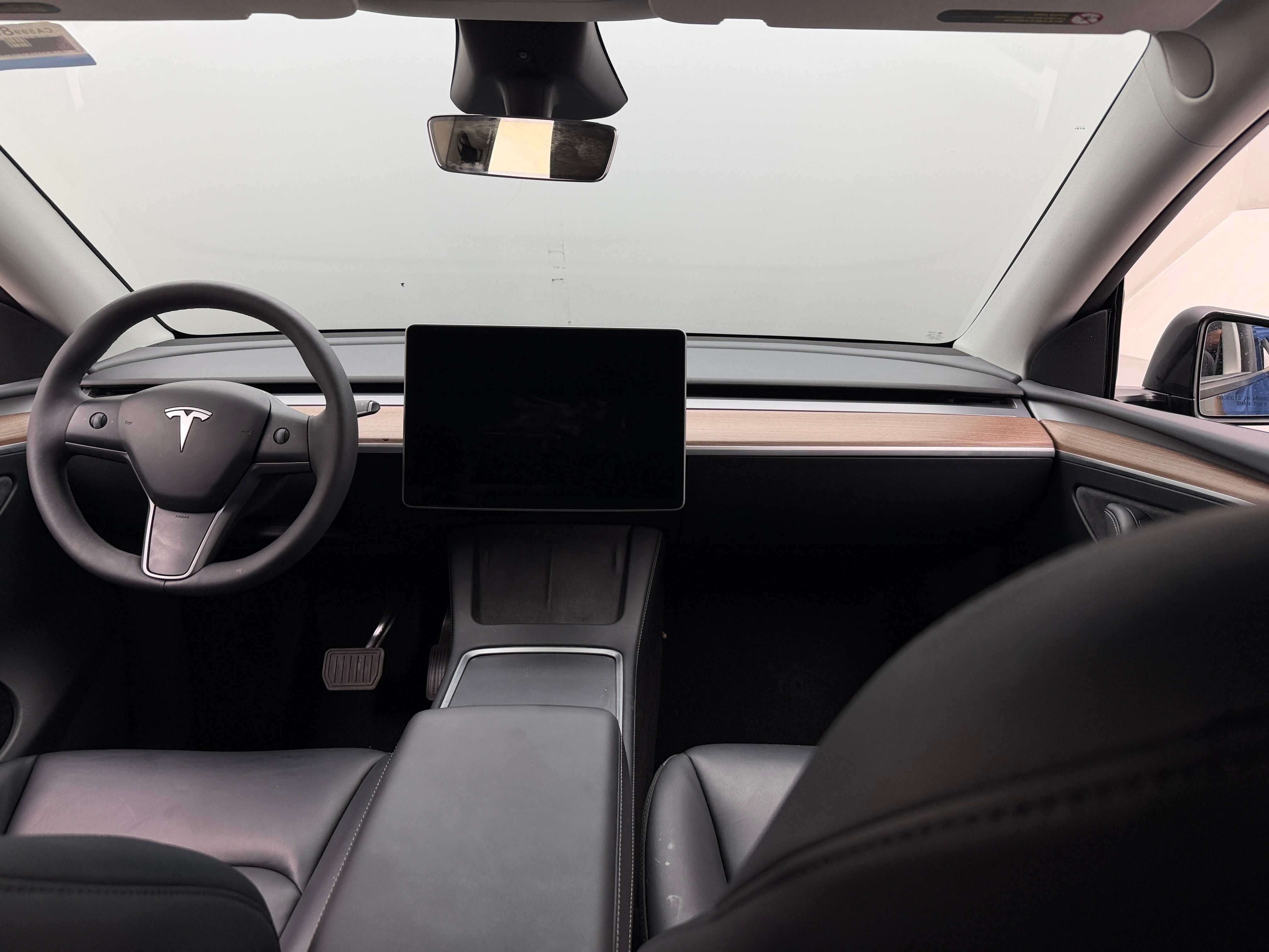 Used 2024 Tesla Model Y Long Range with VIN 7SAYGDEE6RF169158 for sale in Auburn, WA