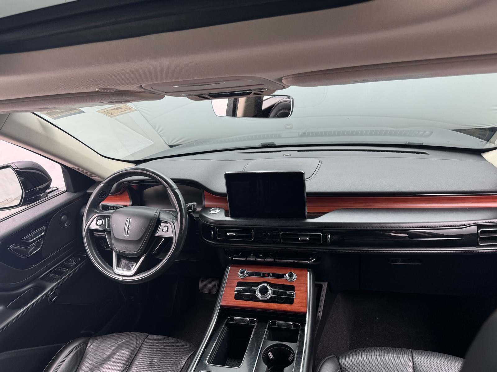 Thumbnail: 2021 Lincoln Aviator - 2