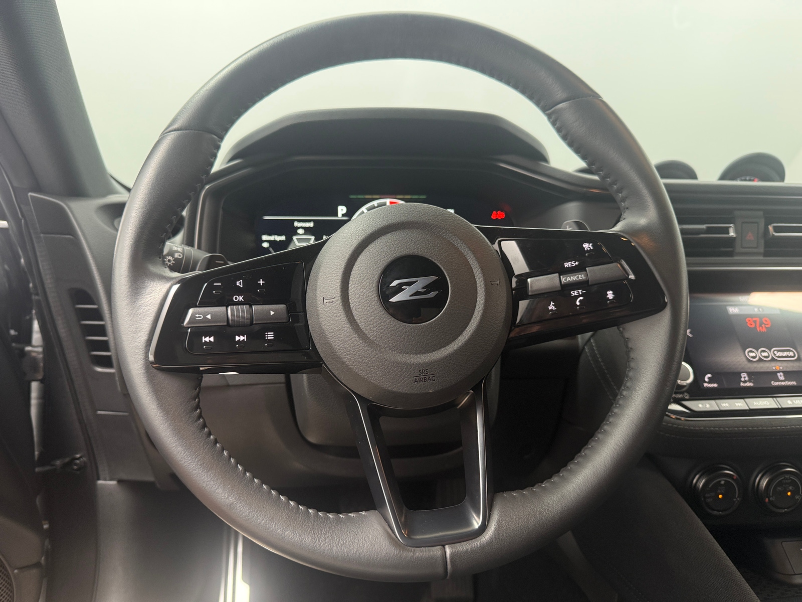 Thumbnail: 2025 Nissan Z - 4