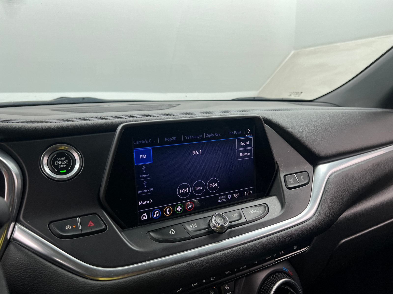 Thumbnail: 2021 Chevrolet Blazer - 4