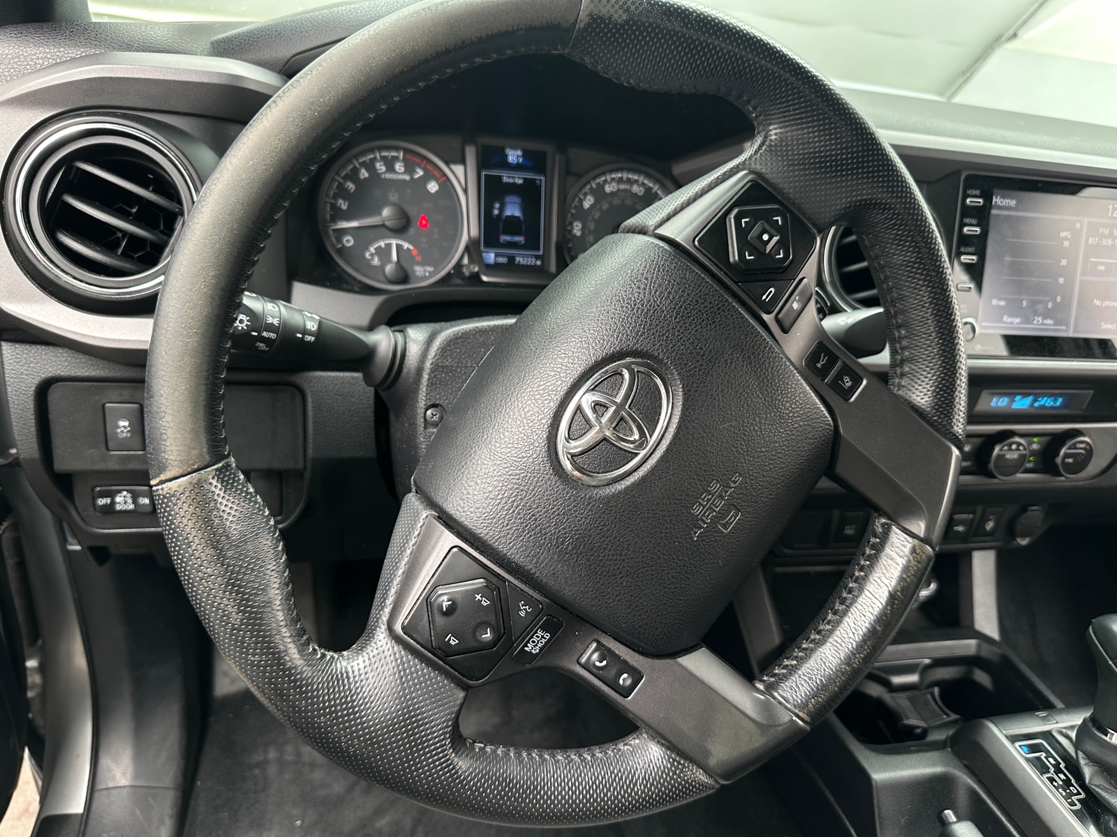 Thumbnail: 2022 Toyota Tacoma - 5
