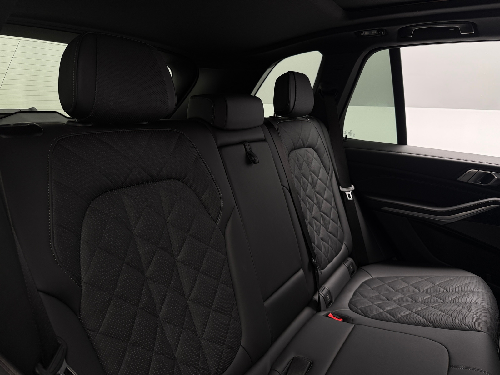 Thumbnail: 2026 BMW X5 - 5
