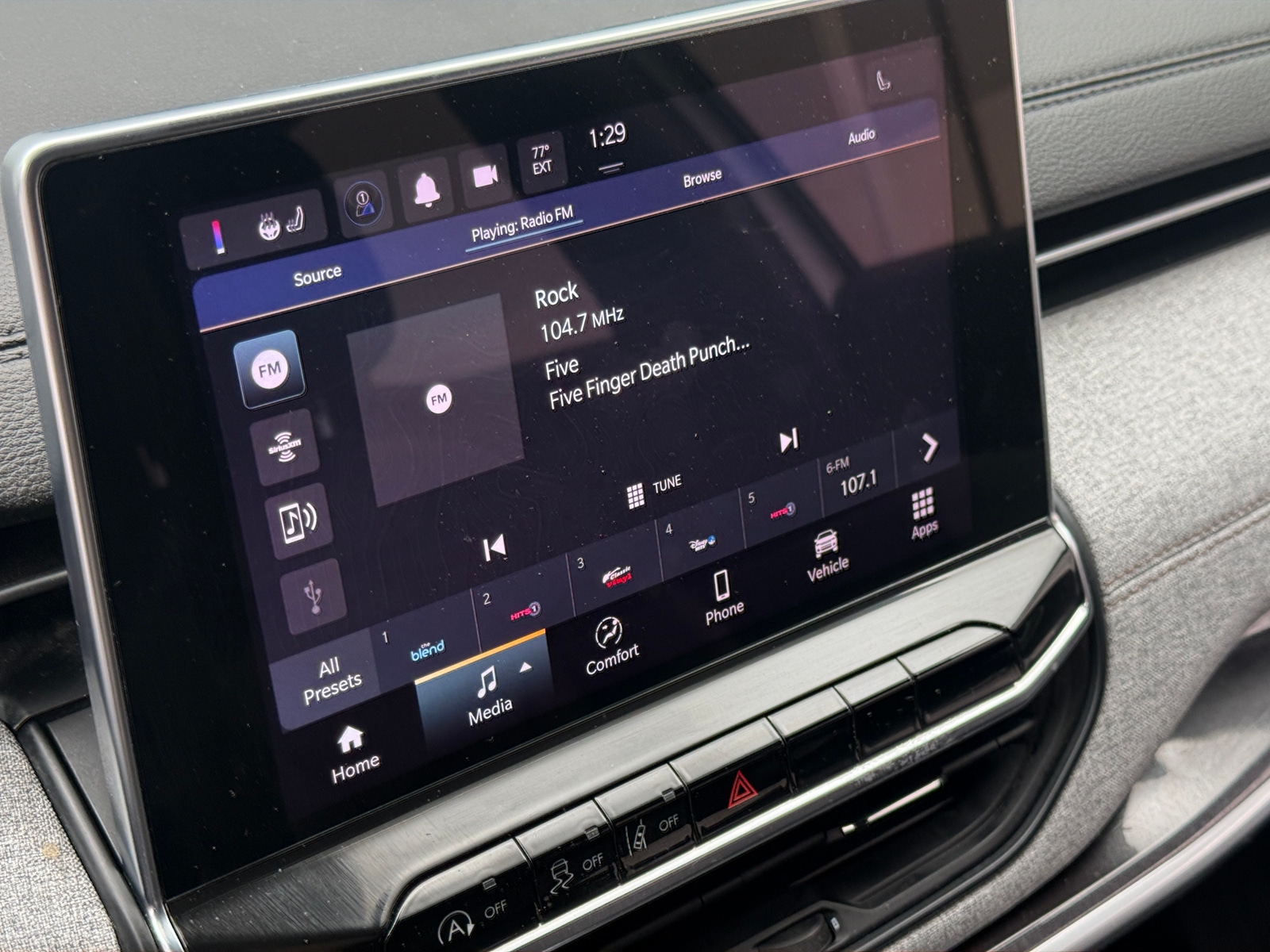 Thumbnail: 2023 Jeep Compass - 3