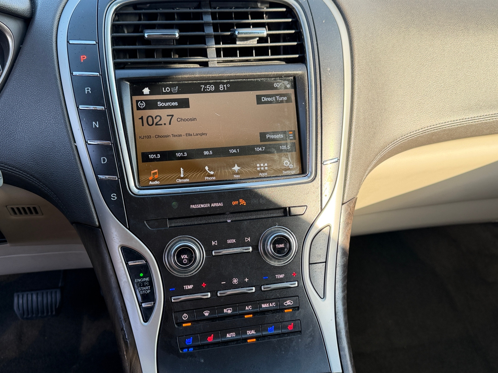 Thumbnail: 2018 Lincoln MKX - 3