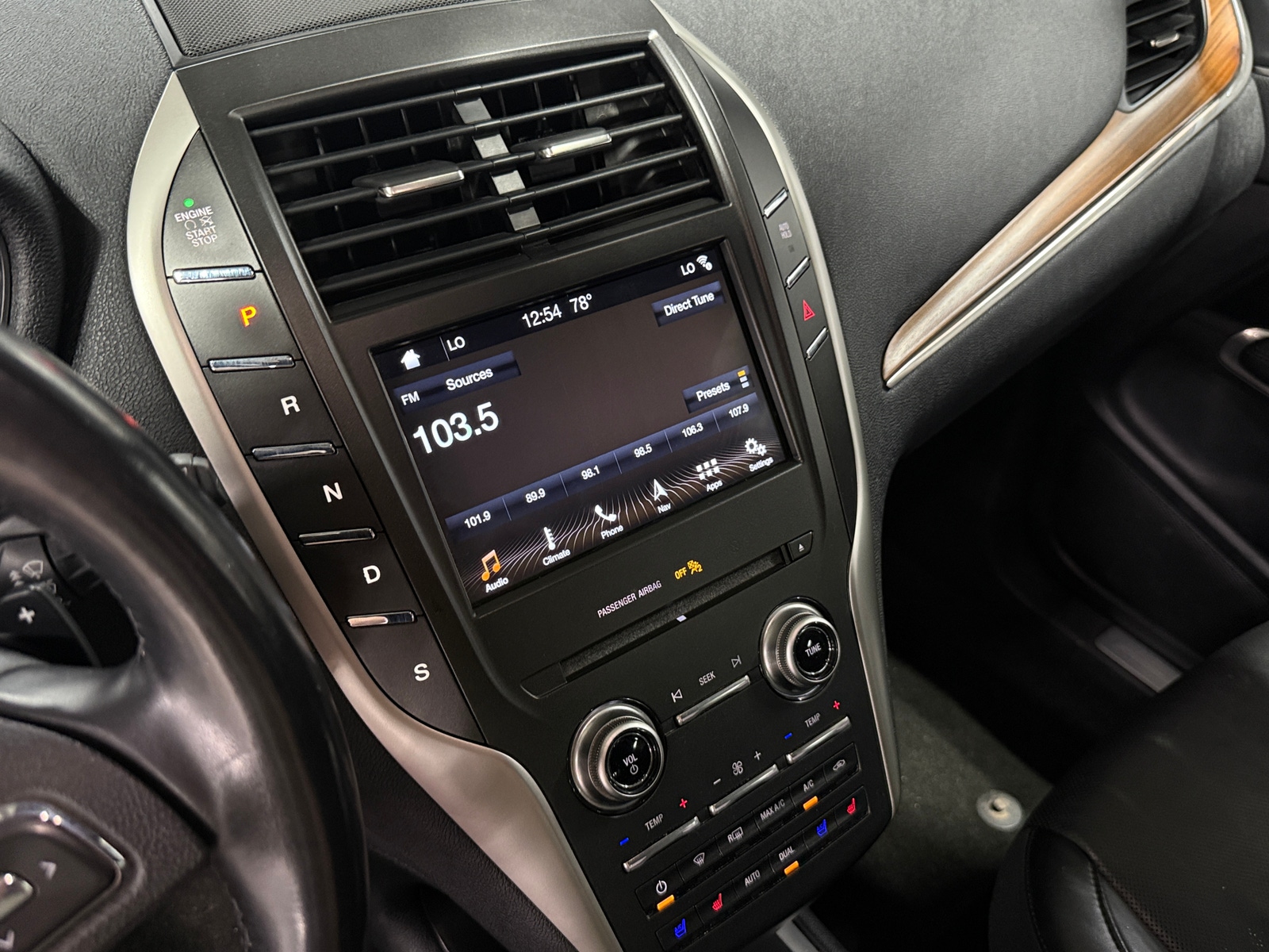Thumbnail: 2019 Lincoln MKC - 3