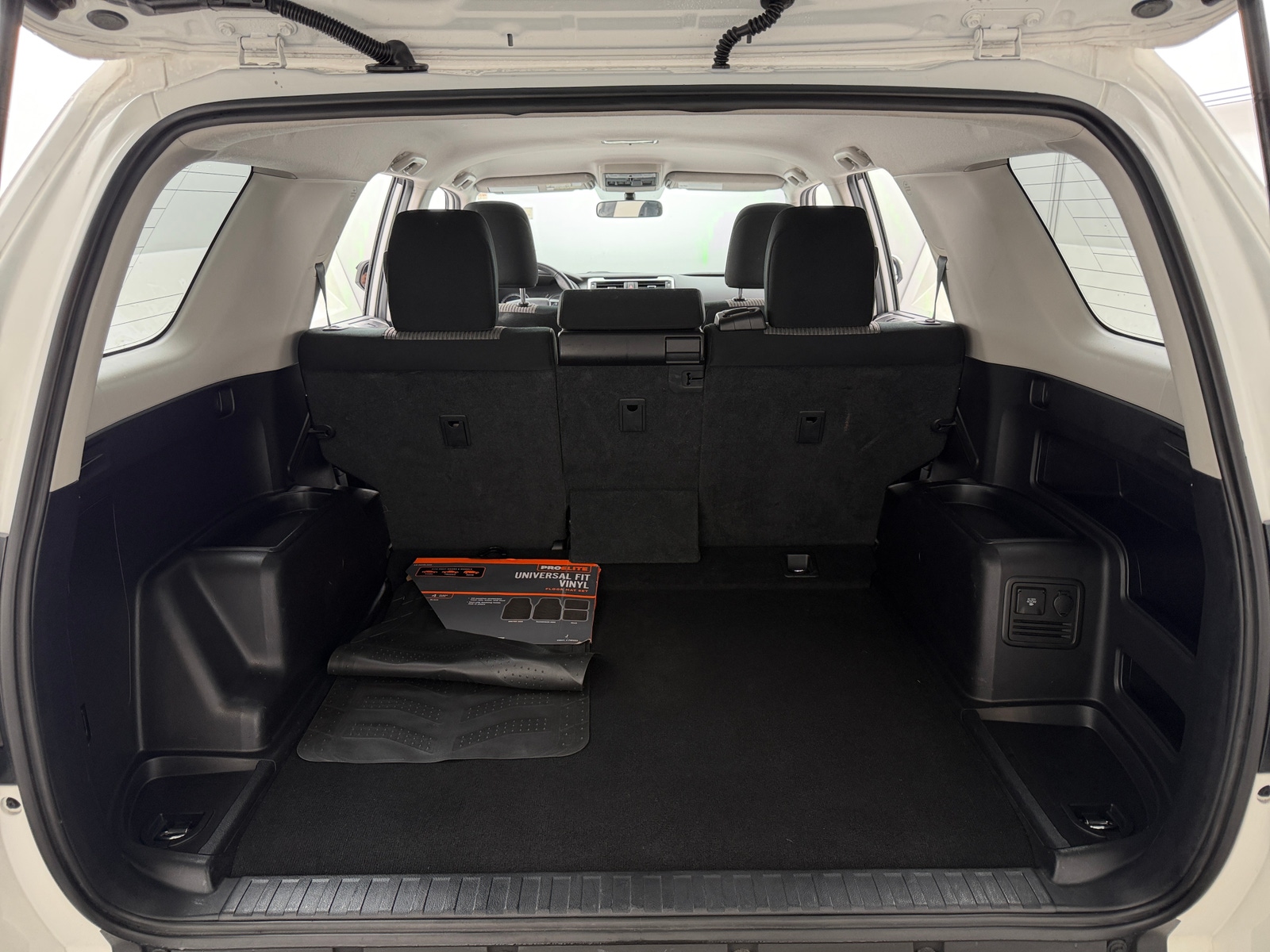 Thumbnail: 2016 Toyota 4Runner - 7