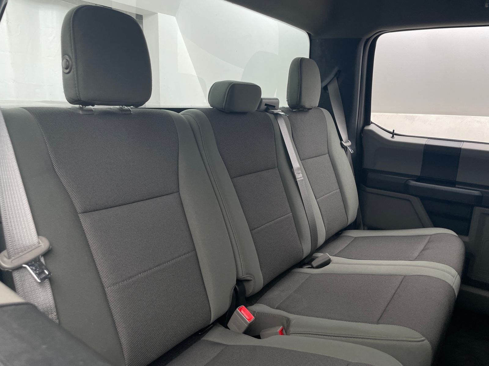Thumbnail: 2018 Ford Econoline - 6