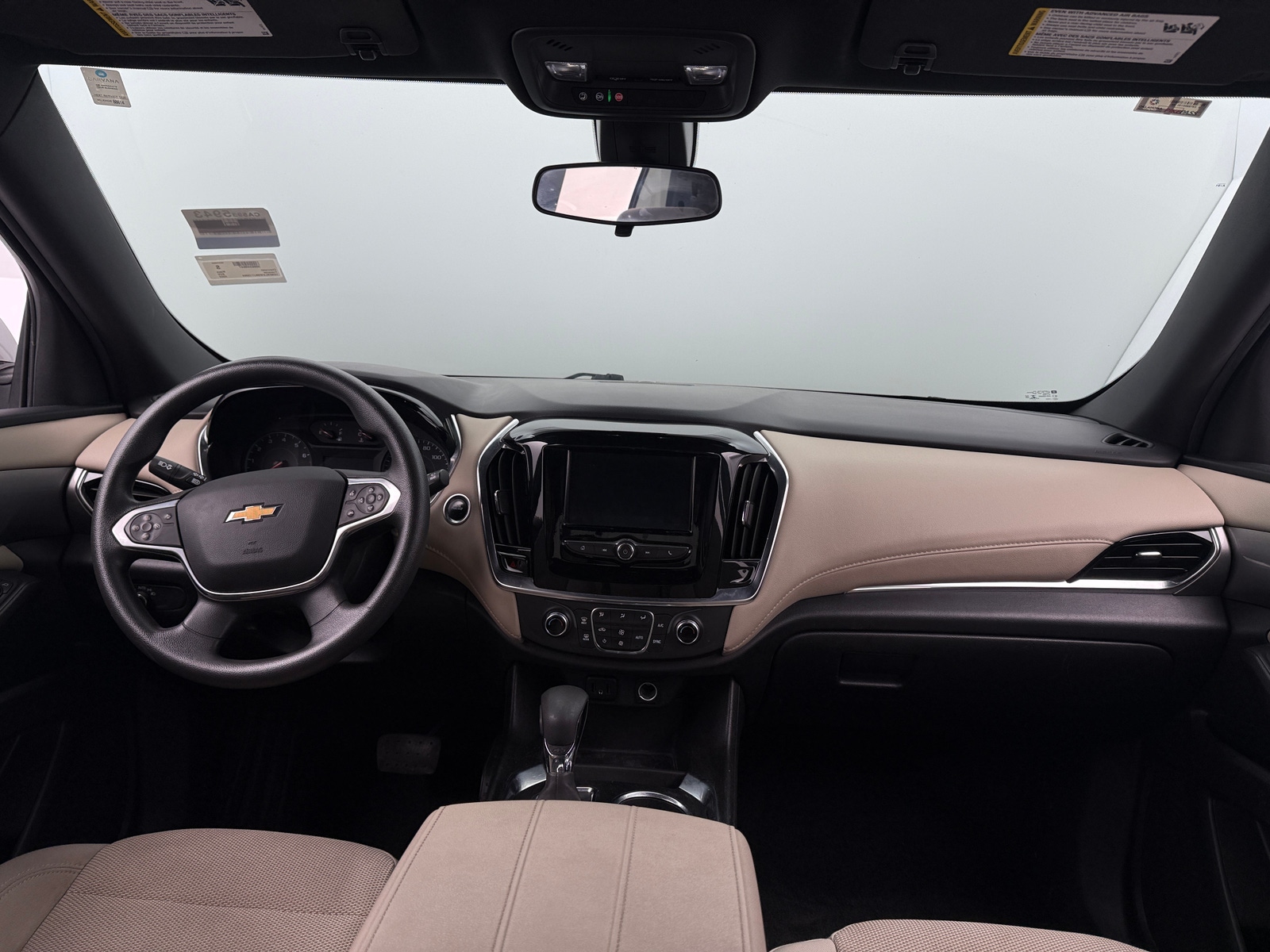 Thumbnail: 2022 Chevrolet Traverse - 3