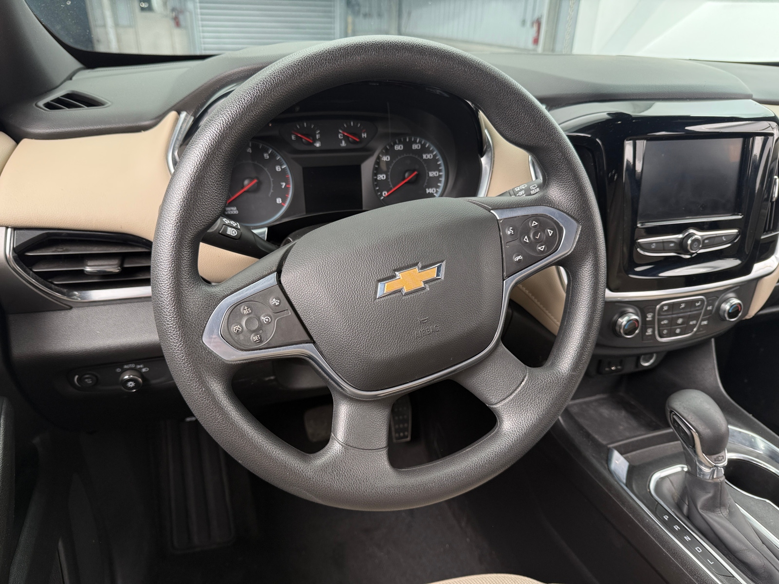 Thumbnail: 2022 Chevrolet Traverse - 5