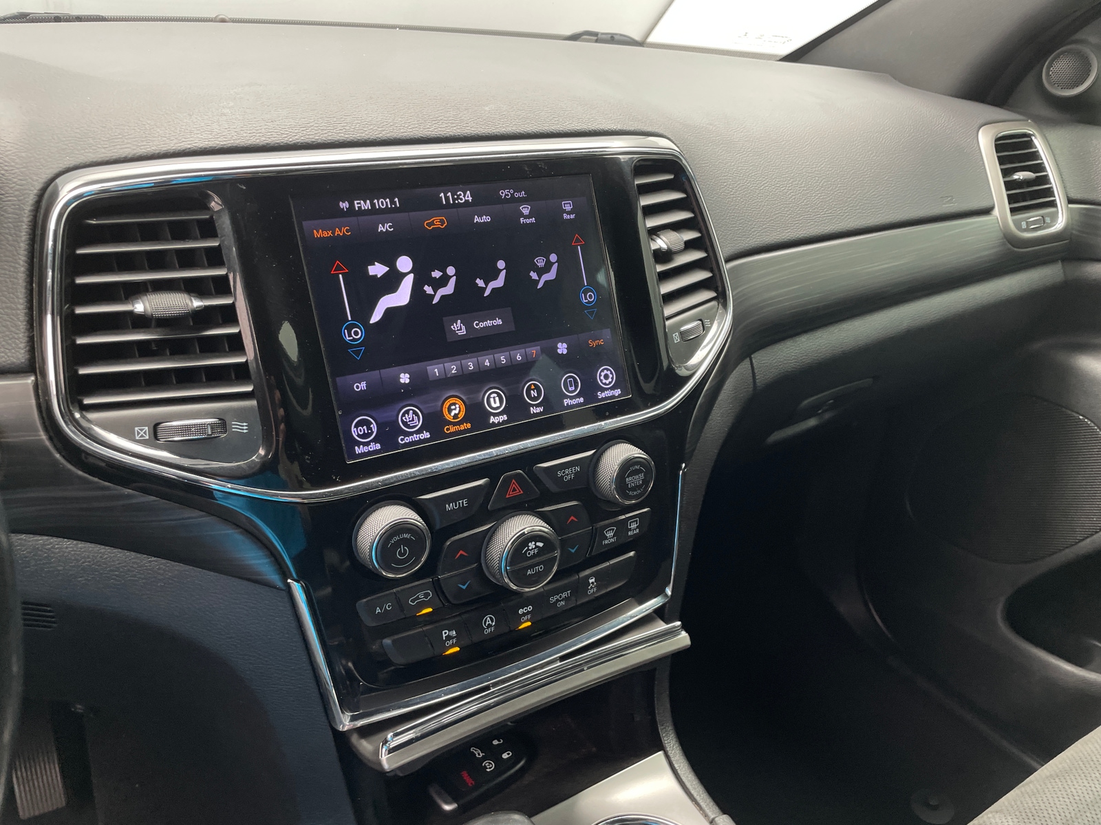 Thumbnail: 2021 Jeep Grand Cherokee - 3