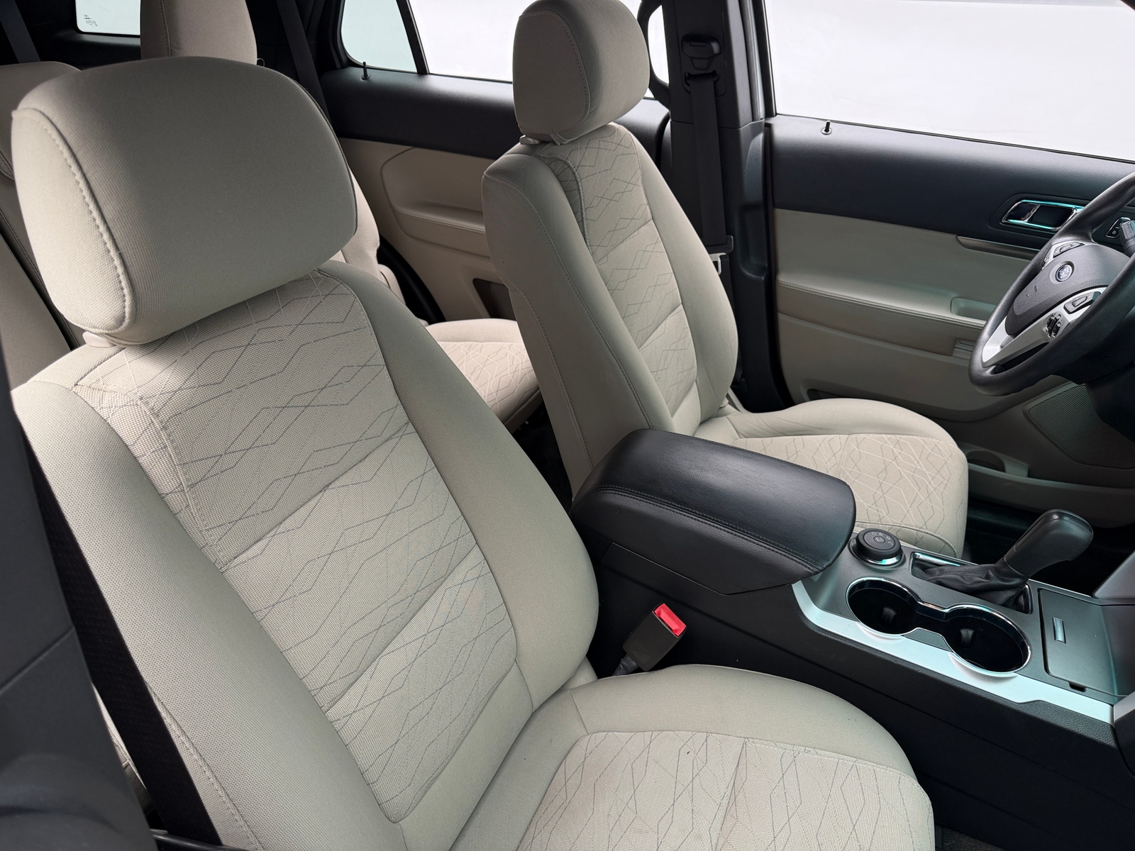Thumbnail: 2014 Ford Explorer - 2