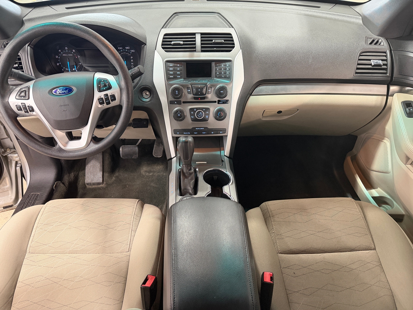 Thumbnail: 2014 Ford Explorer - 3