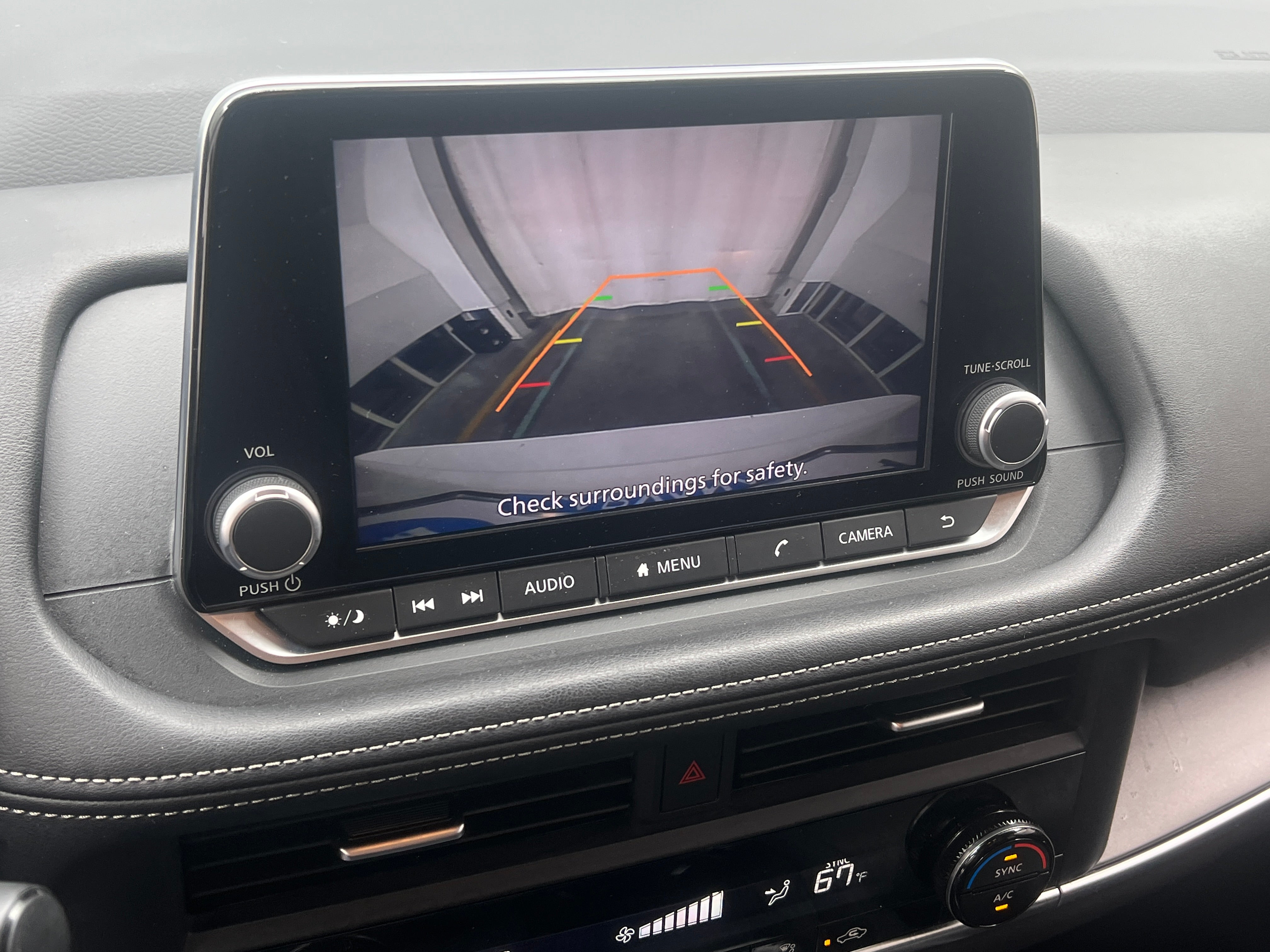 2025 Nissan Rogue SV - Photo 17