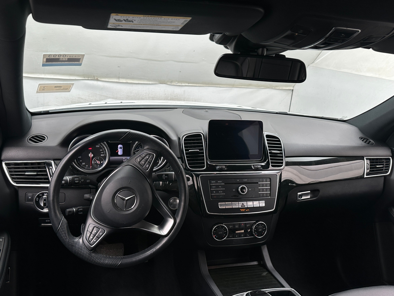 Thumbnail: 2018 Mercedes-Benz GLE - 2