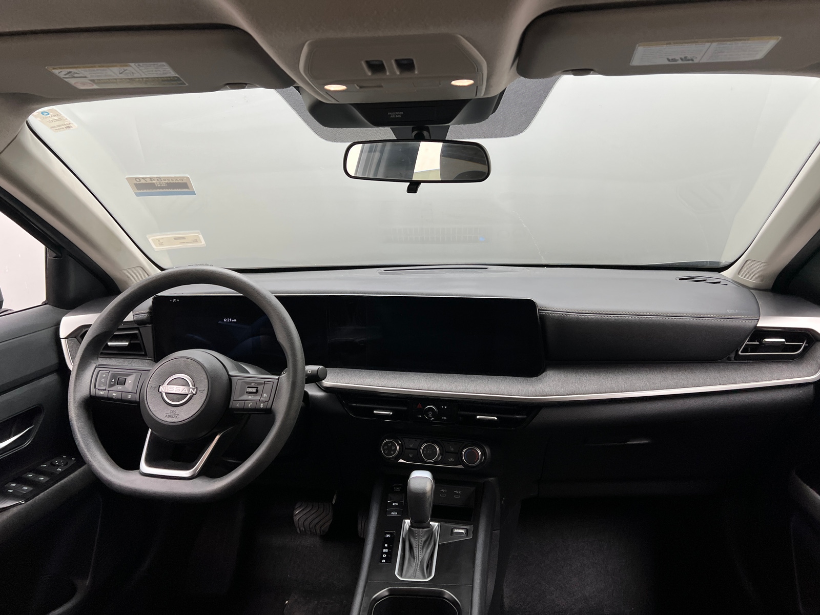 Thumbnail: 2025 Nissan Kicks - 3