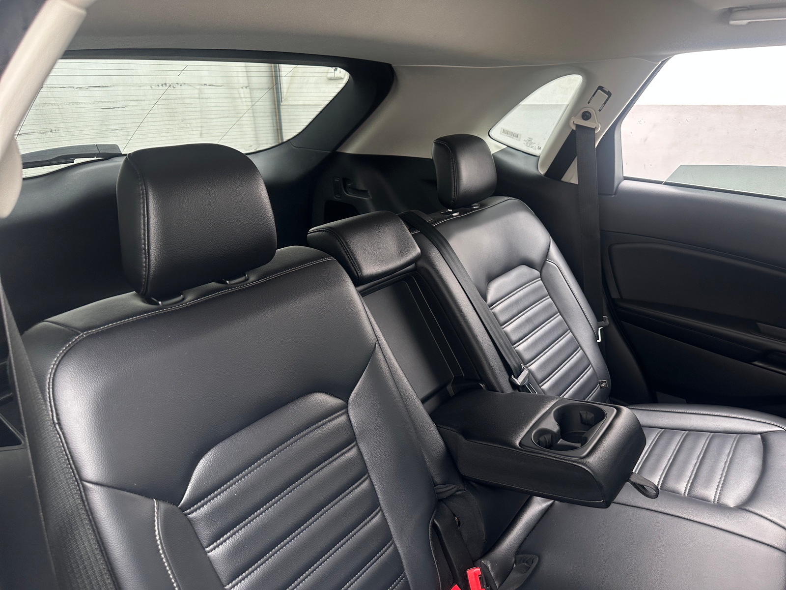 Thumbnail: 2023 Ford Edge - 5