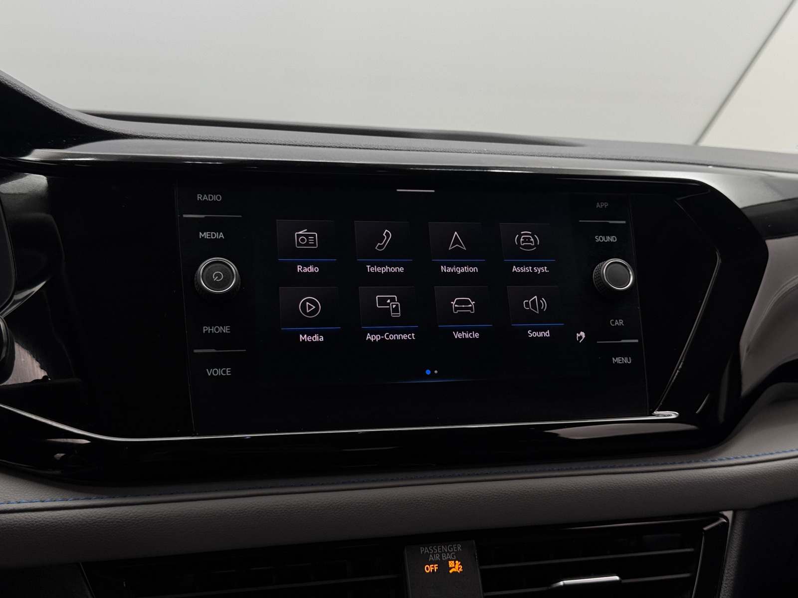 Thumbnail: 2024 Volkswagen Taos - 4