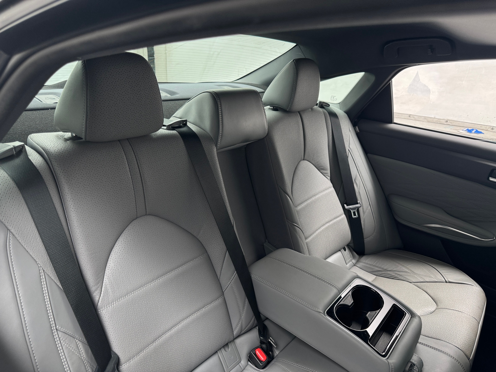 Thumbnail: 2019 Toyota Avalon - 5
