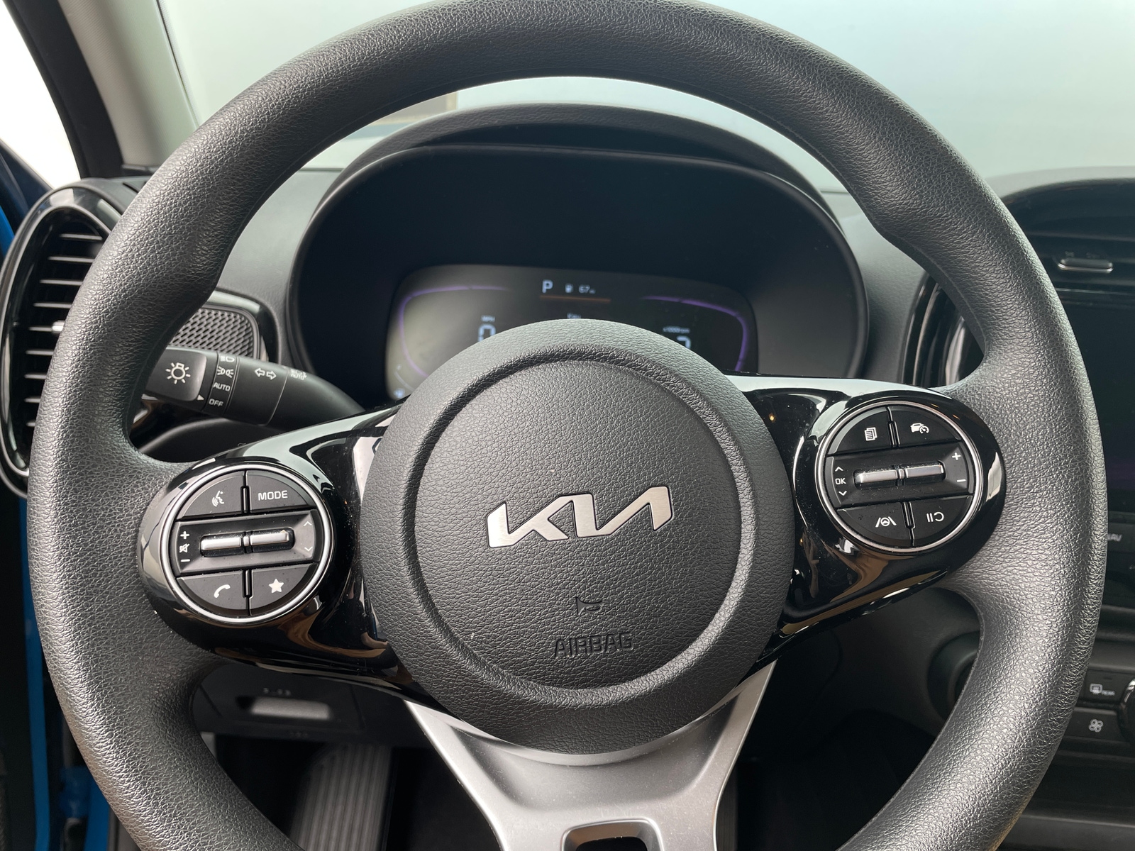 Thumbnail: 2023 Kia Soul - 5