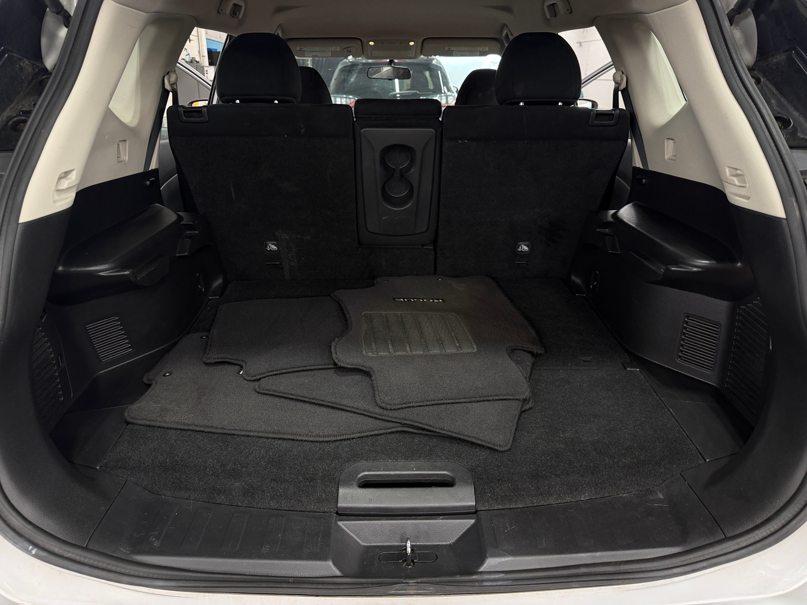 Thumbnail: 2014 Nissan Rogue - 7