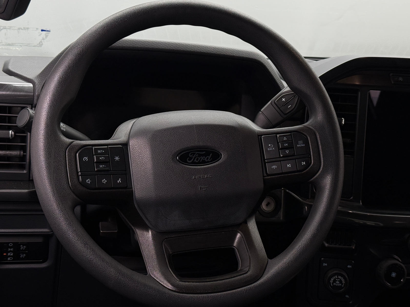 Thumbnail: 2024 Ford Econoline - 5