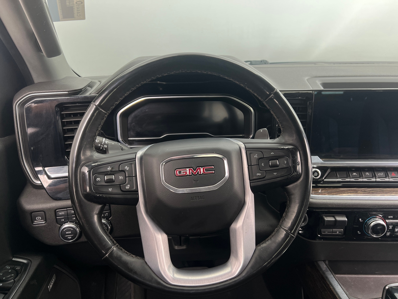 Thumbnail: 2023 GMC Sierra 1500 - 5