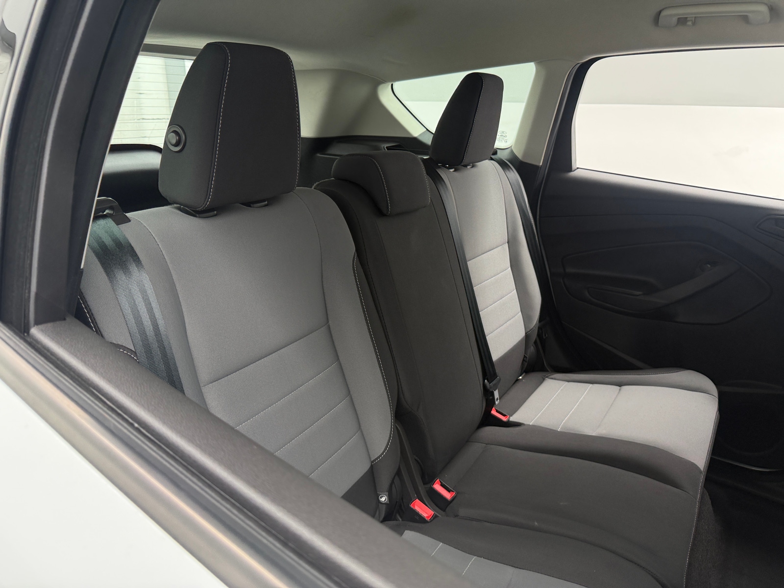 Thumbnail: 2019 Ford Escape - 6