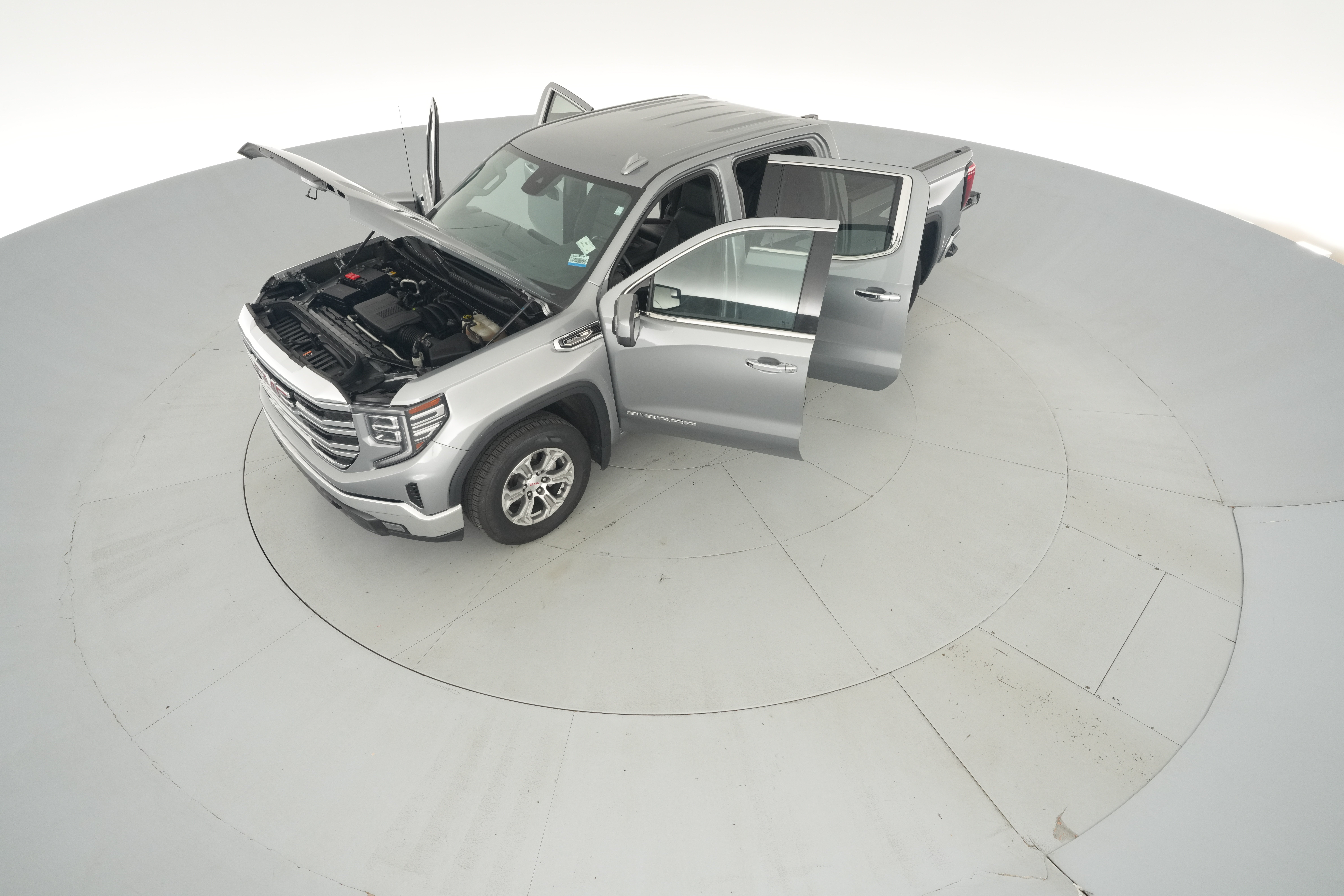 2024 GMC Sierra 1500 SLT - Photo 47