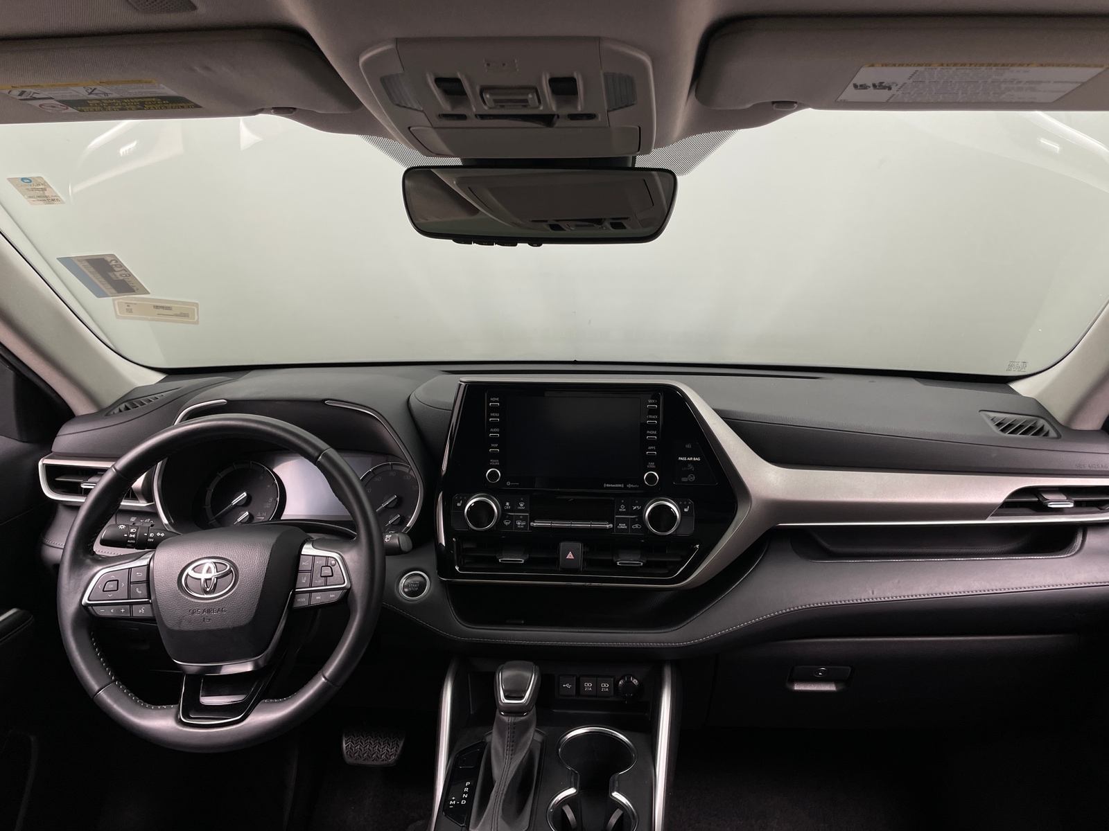 Thumbnail: 2021 Toyota Highlander - 2
