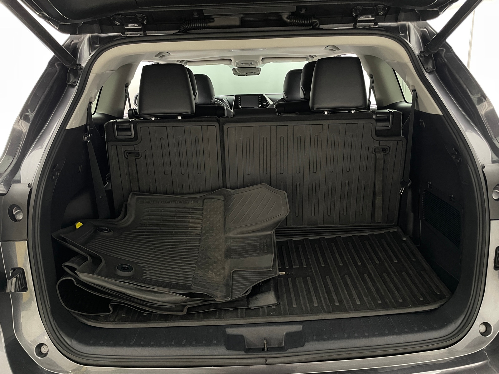 Thumbnail: 2021 Toyota Highlander - 6