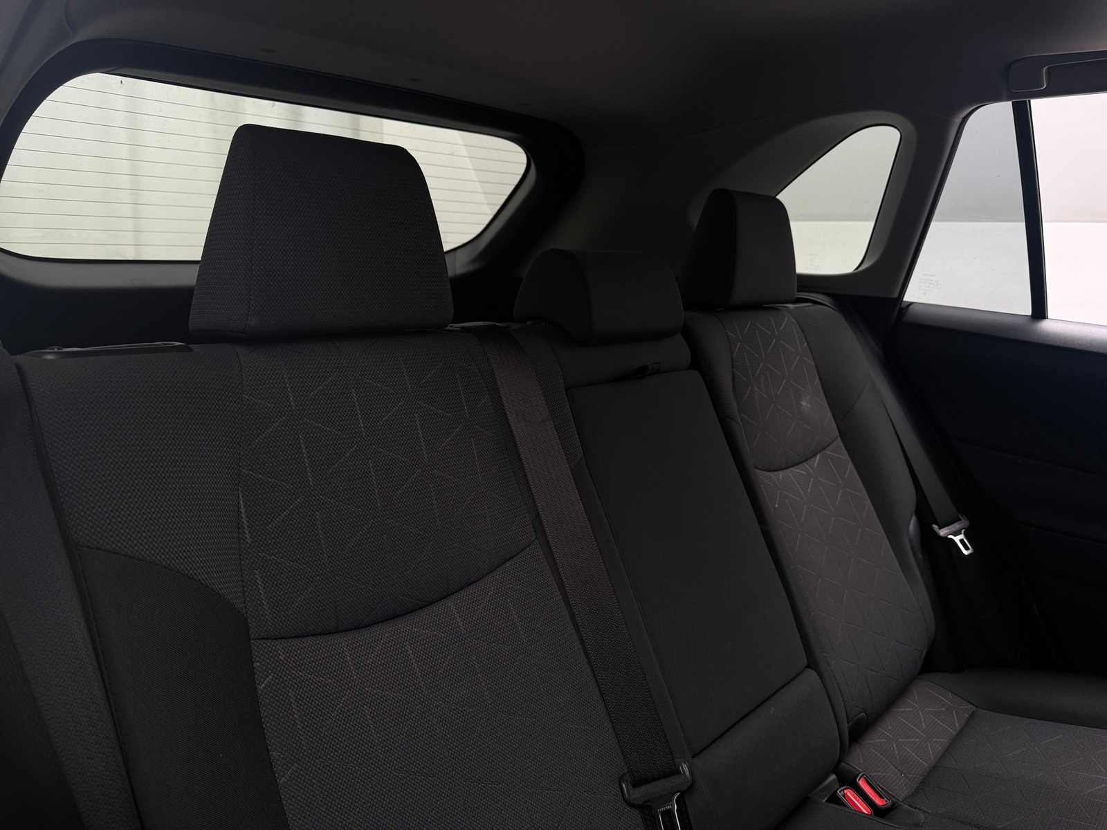 Thumbnail: 2019 Toyota RAV4 - 6