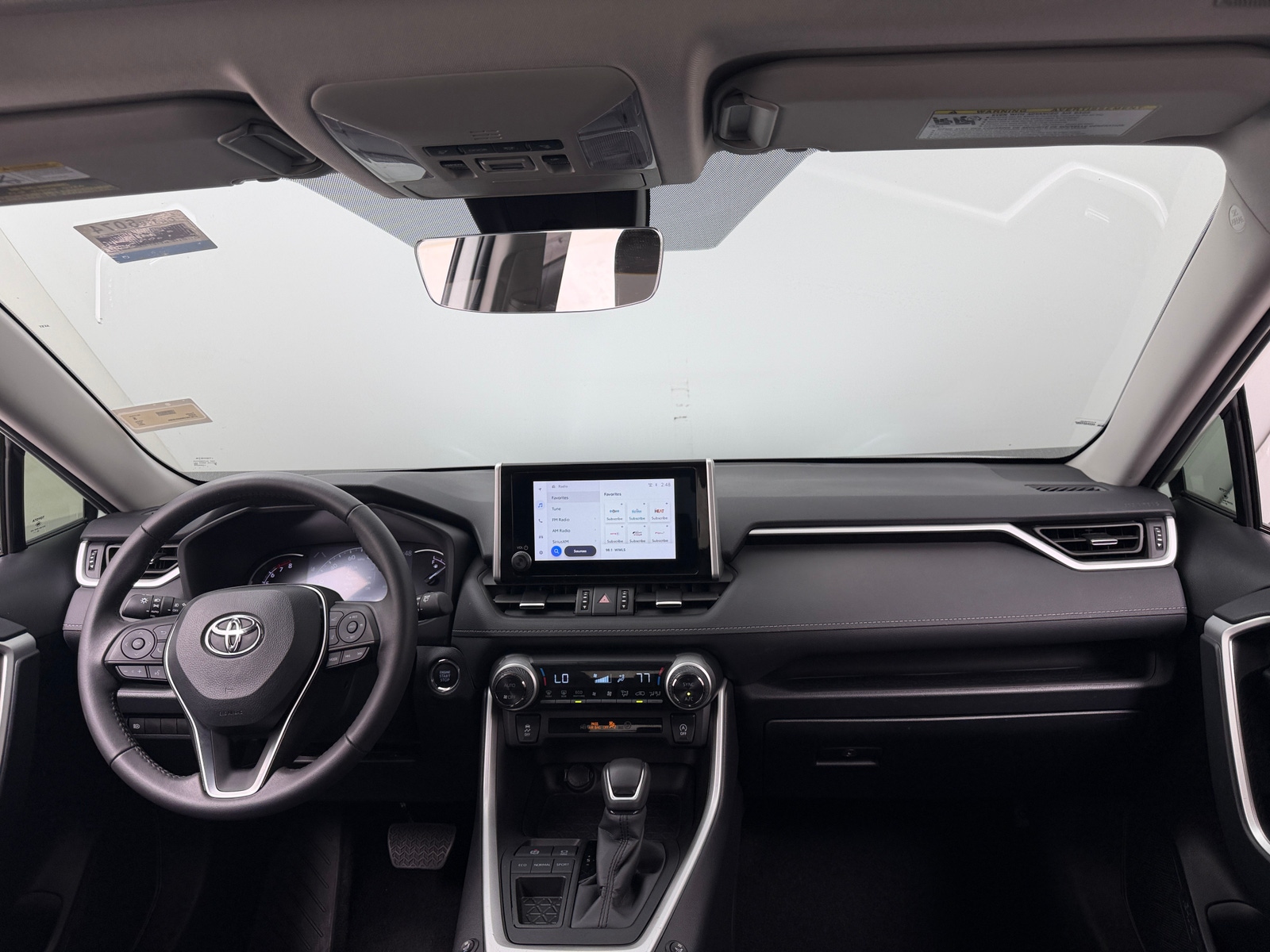 Thumbnail: 2024 Toyota RAV4 - 2