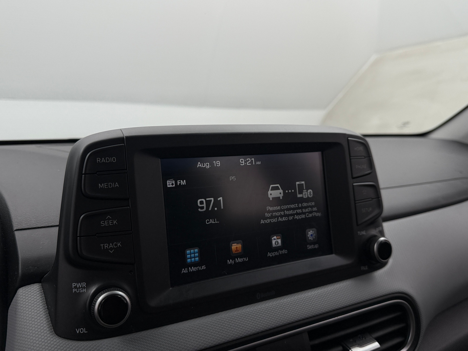 Thumbnail: 2021 Hyundai Kona - 4