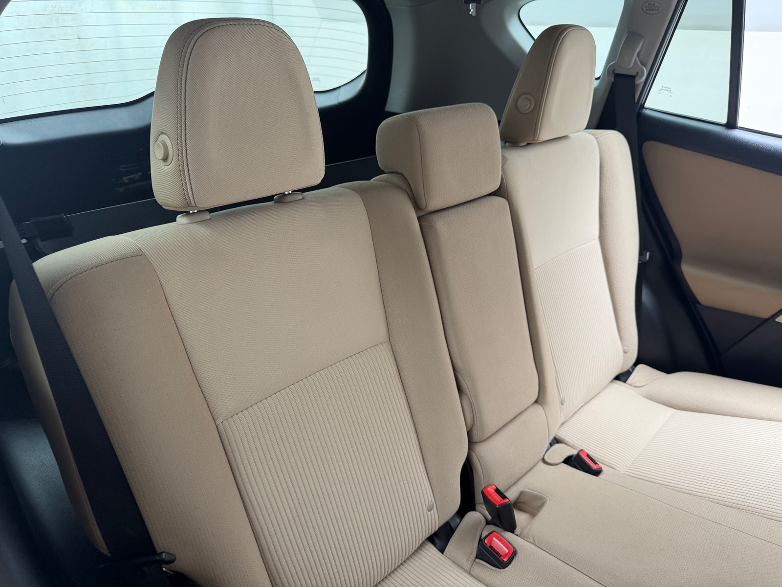 Thumbnail: 2015 Toyota RAV4 - 6
