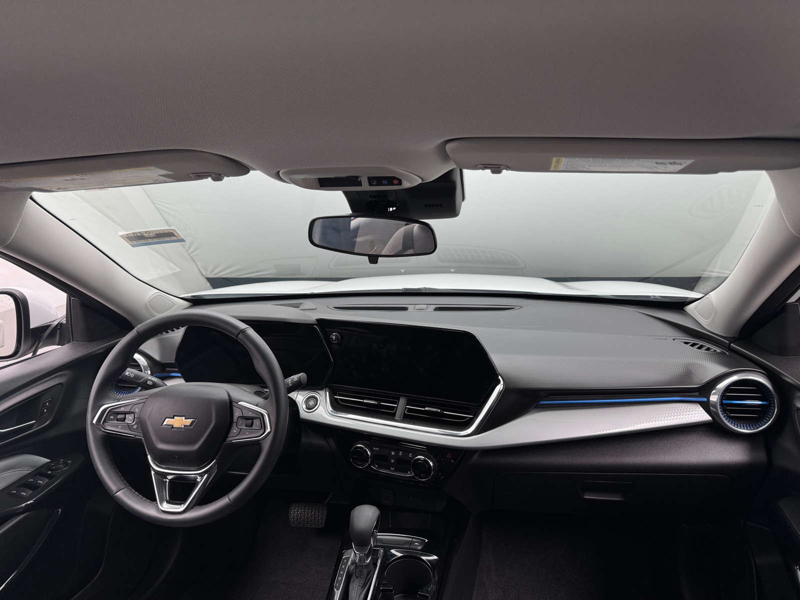Thumbnail: 2026 Chevrolet Trax - 2